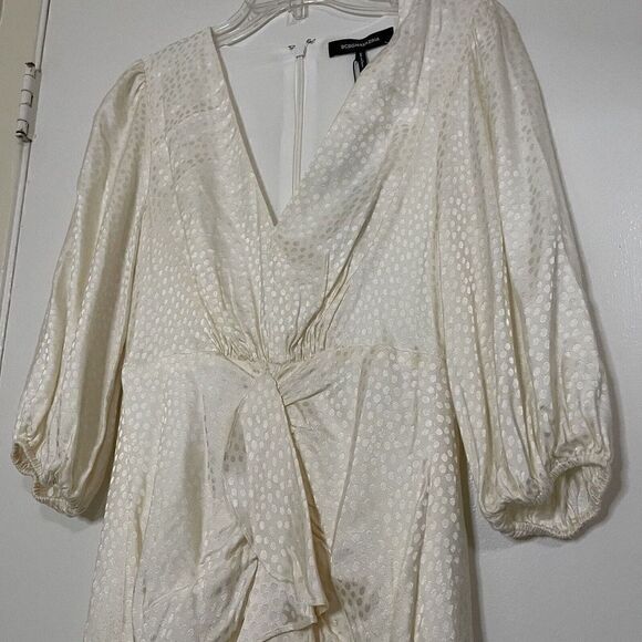 NEW! BCBG MaxAzria Women's Dotted Satin Ruched off white v-Neck Mini Dress $318 - Picture 5 of 6